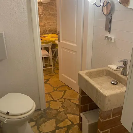 Domos Selene Casa Delle Fate بيت للعطل *