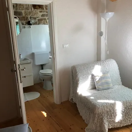 Holiday home Domos Selene Casa Delle Fate Tinjan